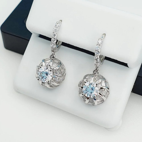 "925 Sterling Silver Cubic Zirconia Earrings, UU1P6A6111 - Picture 2 of 11